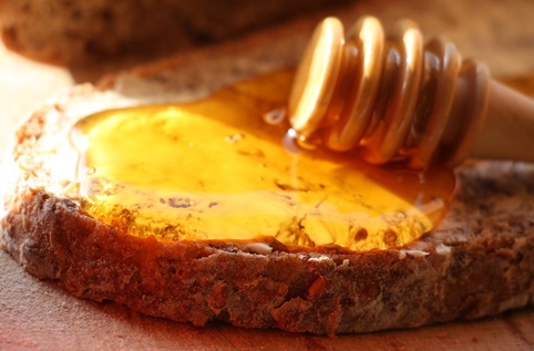 lo zucchero non raffinato del miele